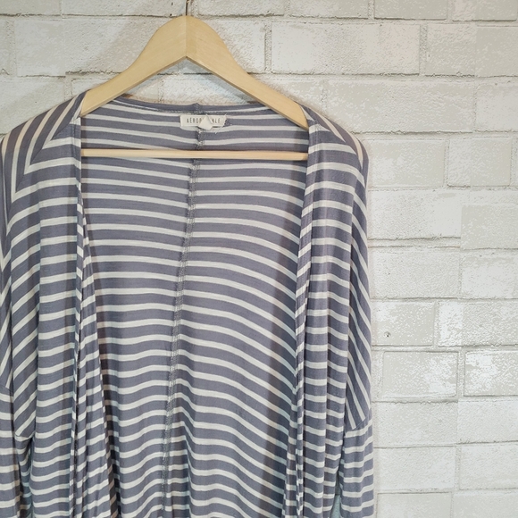 ✔️Aeropostale lightweight stripe cardigan - Picture 7 of 13